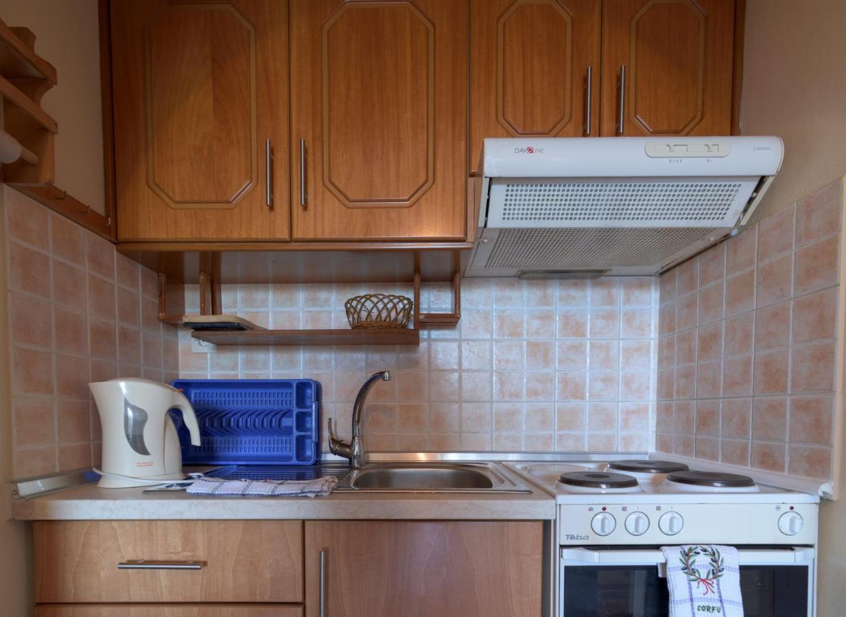 Balis Apartments Палеокастрица Екстериор снимка