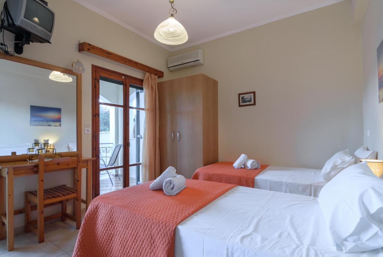 Balis Apartments Палеокастрица Екстериор снимка