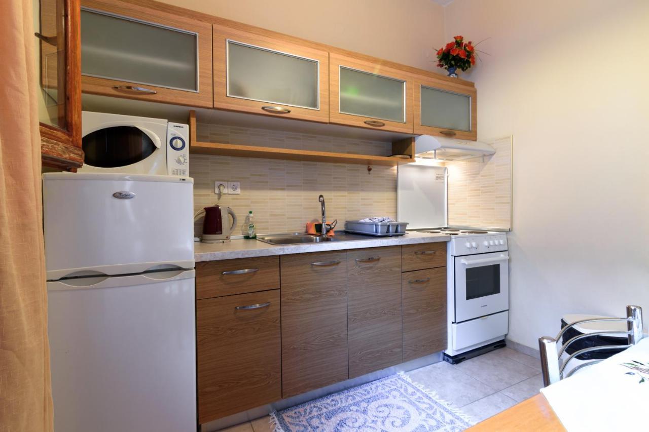 Balis Apartments Палеокастрица Екстериор снимка